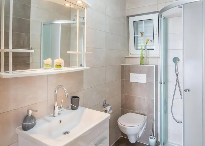 Kristina アパート