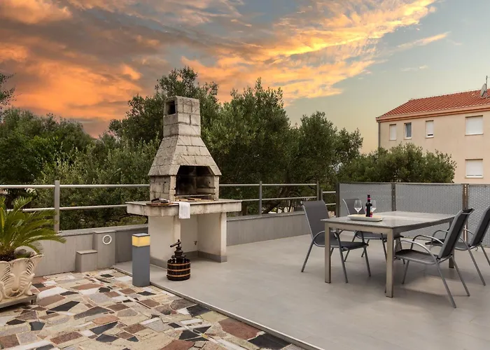 アパート Kristina